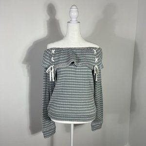 NWT axes femme sweater